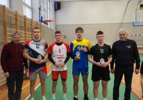 Vaikinų tinklinio turnyras Lietuvos lenkų sąjungos Šalčininkų rajono skyriaus taurei laimėti