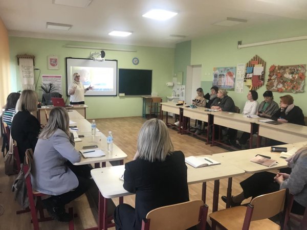 „8 žingsniai supratimo link“: seminaras apie disleksiją Šalčininkų rajone