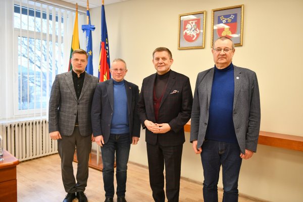 Przedstawiciele Doliny Innowacji Produkcyjnych z wizytą w Solecznikach