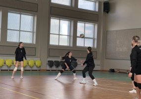 Moterų tinklinio pirmenybės Šalčininkų rajon mero taurei laimėti