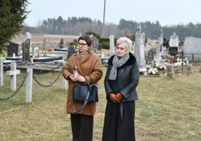 Armijos Krajovos karių kapų lankymas Pasmerktųjų karių atminties dienos išvakarėse