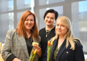 Sveikiname Šalčininkų rajono savivaldybės administracijos moteris!