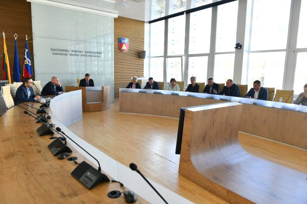 Darbinis pasitarimas: pavasariniai tvarkymosi darbai