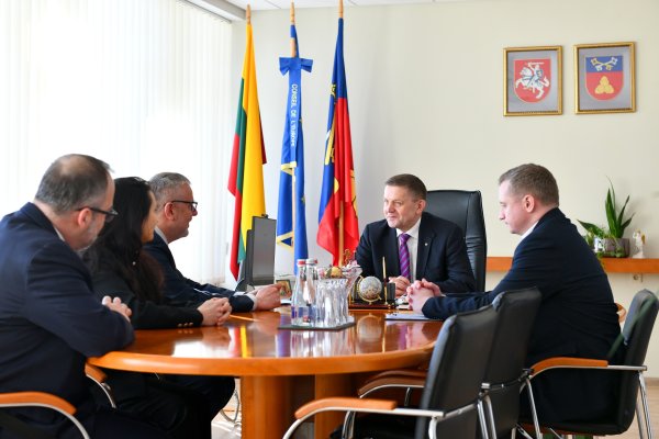 Lenkijos diplomatų vizitas Šalčininkuose