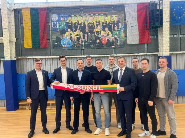 Draudimo bendrovė MAK rems Eišiškių komandą „Sokół“