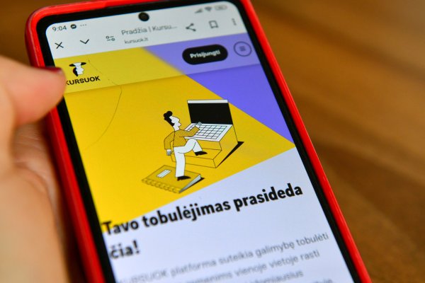 Suaugusiųjų švietimas – atraskite naujas galimybes su KURSUOK.LT ir kitomis platformomis!