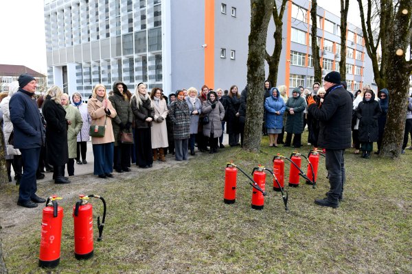 Priešgaisrinė sauga: kaip elgtis kilus gaisrui
