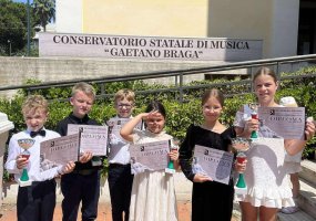 Šalčininkų Stanislavo Moniuškos menų mokyklos mokiniai triumfavo Italijoje!
