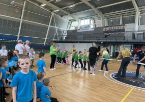 Vaikų sporto šventė „Pasitikime vasarą sportuodami“