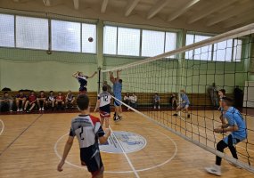 Tinklinio turnyras Stanislavo Mikonio taurei laimėti