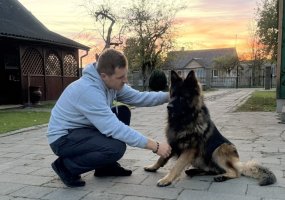 Pavel Savel ir jo vokiečių aviganis Lord