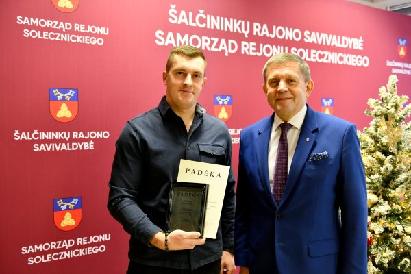 Podziękowanie za wysiłki na rzecz ochrony i pielęgnowania dziedzictwa kulturowego