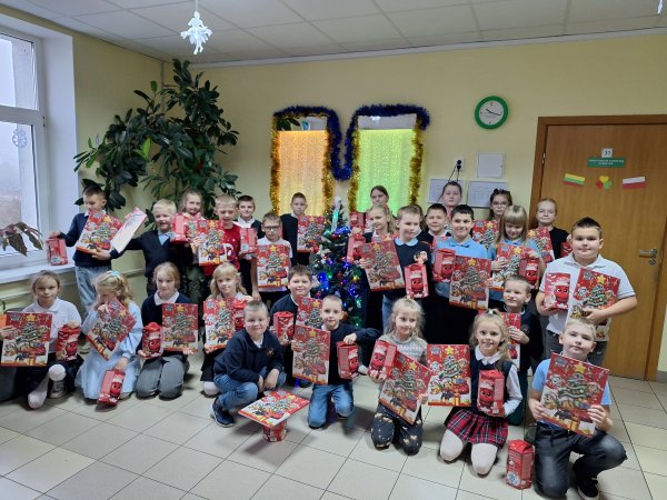 „Słodka Bożonarodzeniowa Radość” – świąteczny projekt zrealizowany z myślą o najmłodszych