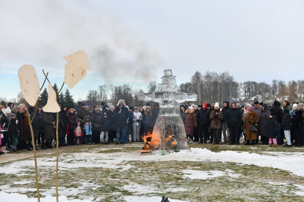 Zapał, bliny i lodowa Marzanna: zima dostała jasny sygnał