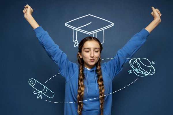 Kviečiame studentus kreiptis dėl stipendijos skyrimo