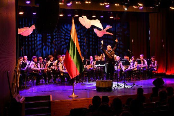 Kovo 11-oji Šalčininkuose: nepriklausomybė – lyg oras