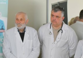 Gratulacje dla pracowników medycznych rejonu