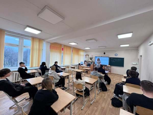 Mokiniams – apie atsakomybę: prevenciniai susitikimai Šalčininkų „Santarvės“ gimnazijoje