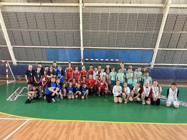 Šalčininkų rajono mokyklų žaidynių mini rankinio varžybos