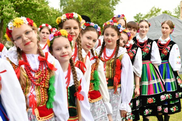 Majówka w Ejszyszkach: przyjaźń, wspólnota i prezentacja talentów