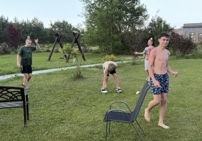 Penkių dienų edukacinė-komandinė išvyka stiprino vaikų ir jaunimo socialinius įgūdžius