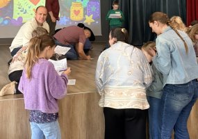 Šeimos ir jaunimo komunikacijos dirbtuvės stiprino vaikų ir tėvų tarpusavio ryšį