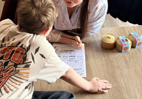Šeimos ir jaunimo komunikacijos dirbtuvės stiprino vaikų ir tėvų tarpusavio ryšį