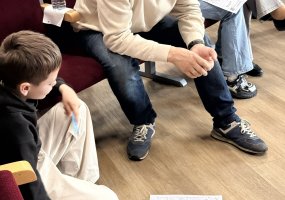 Šeimos ir jaunimo komunikacijos dirbtuvės stiprino vaikų ir tėvų tarpusavio ryšį