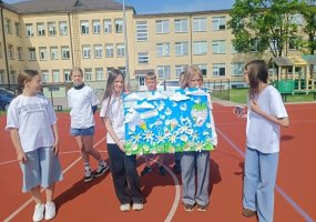 Vaikų vasaros poilsio projektas „Pažink, išbandyk, kurk“ Eišiškių gimnazijoje