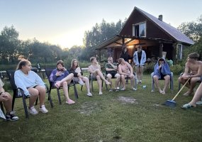 Penkių dienų edukacinė-komandinė išvyka stiprino vaikų ir jaunimo socialinius įgūdžius