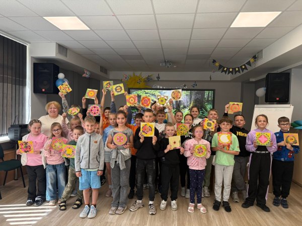 „Kelionė laiku: Lietuvos dvarai ir pilys“ – vaikų vasaros stovykla Baltosios Vokės Elizos...