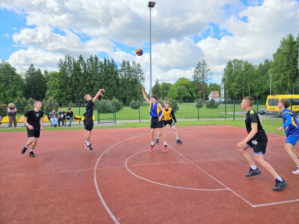 Krepšinio 3x3 varžybomis baigėsi Šalčininkų rajono mokyklų žaidynės