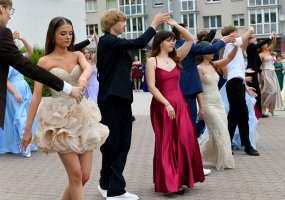 „Poloneza czas zacząć!” – Bal Maturalny 71. Promocji Gimnazjum im. Jana Śniadeckiego w Solecznikach