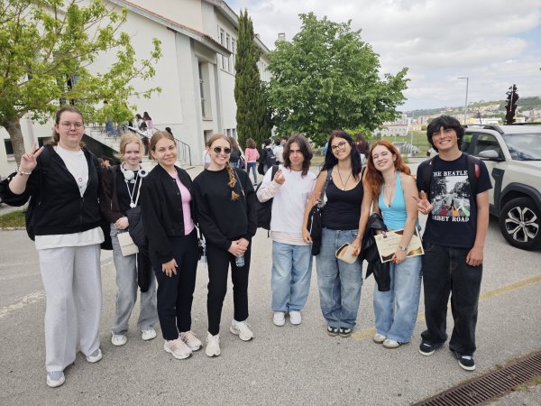 Baltosios Vokės „Šilo“ gimnazija sėkmingai baigia tarptautinį Erasmus+ projektą „Navigating the...