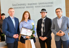 Jaunuoliams įteikti savanorystės sertifikatai ir padėkos
