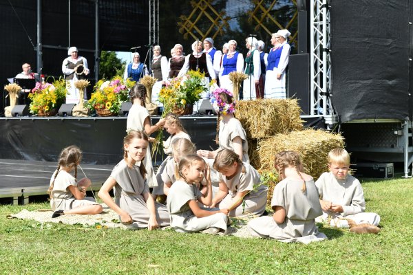 Žolinė Turgeliuose - tradicija, malda ir muzika subūrė gyventojus