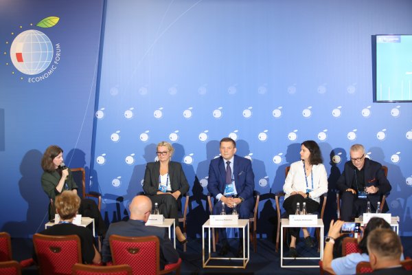 Mer Zdzisław Palewicz uczestniczył w Forum Ekonomicznym w Karpaczu