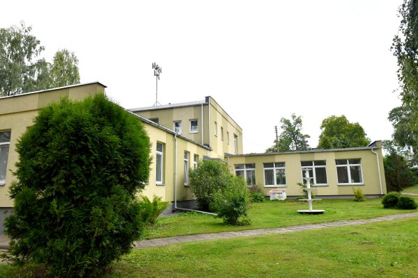 Tęsiami Zavišonių lopšelio - darželio „Varpelis“ atnaujinimo darbai